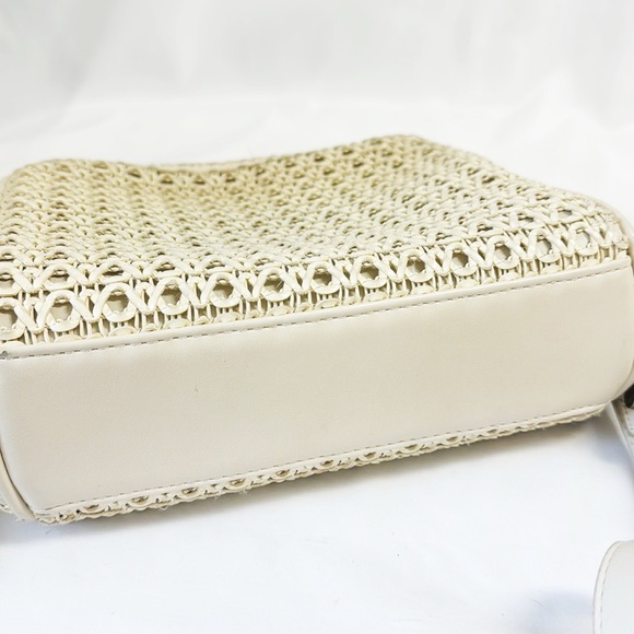 ANTIK KRAFT Cream Braided Crossbody Bag Faux Leather With Adjustable Strap - Picture 5 of 9